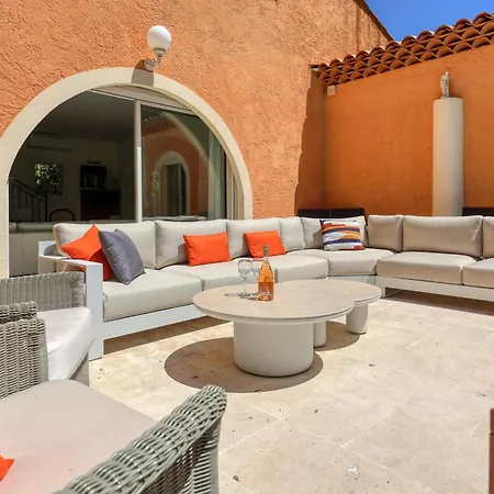 Quiet With Private Pool * Sanary-sur-Mer